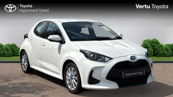 Toyota Yaris 1.5 Hybrid Icon 5dr CVT Hybrid Hatchback